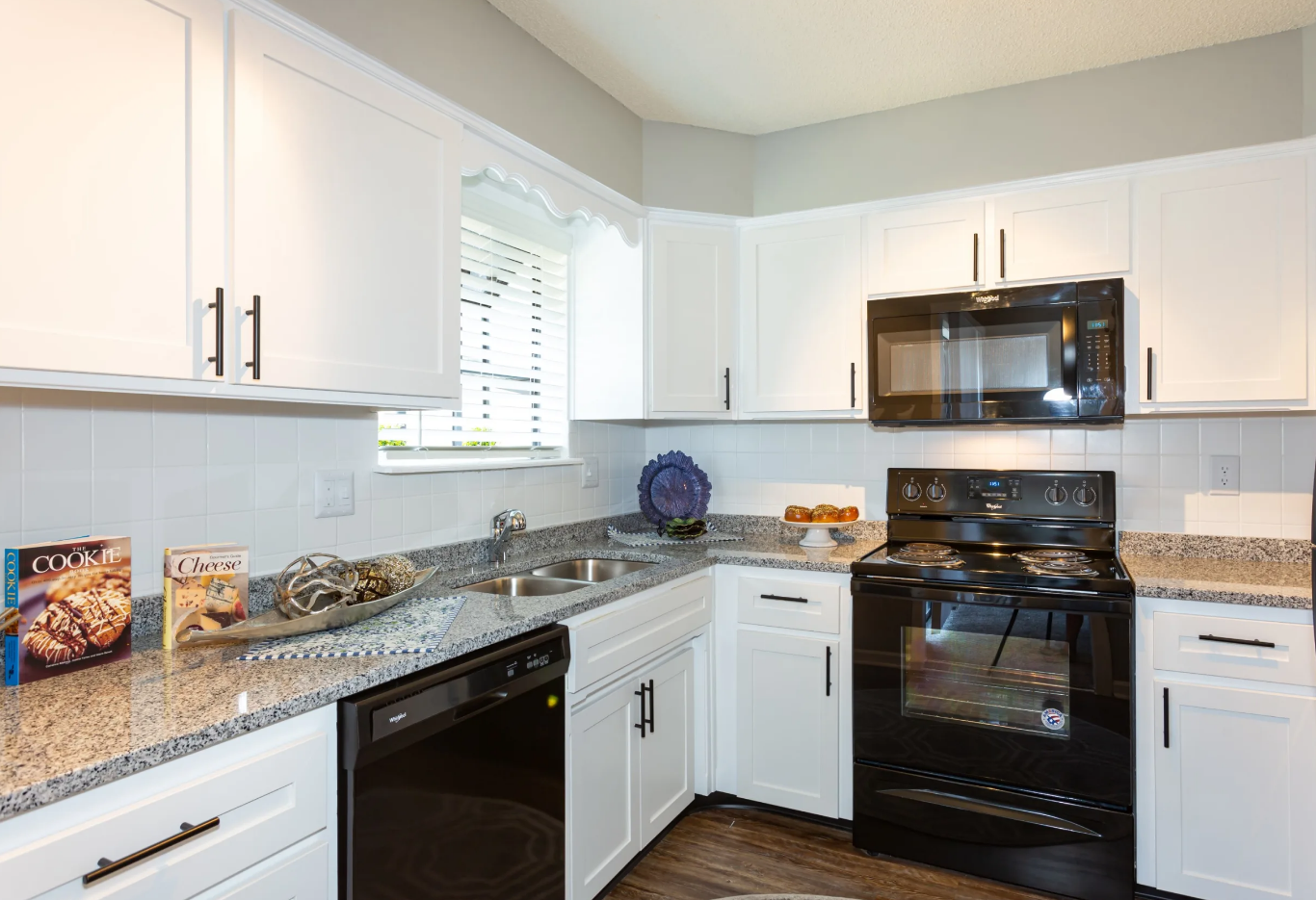 Barrington Park Townhomes Image 7