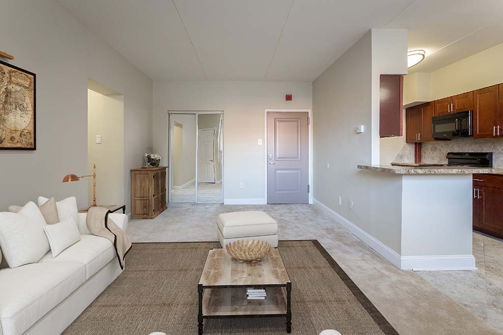 Gateway Towers Apartments Image 7