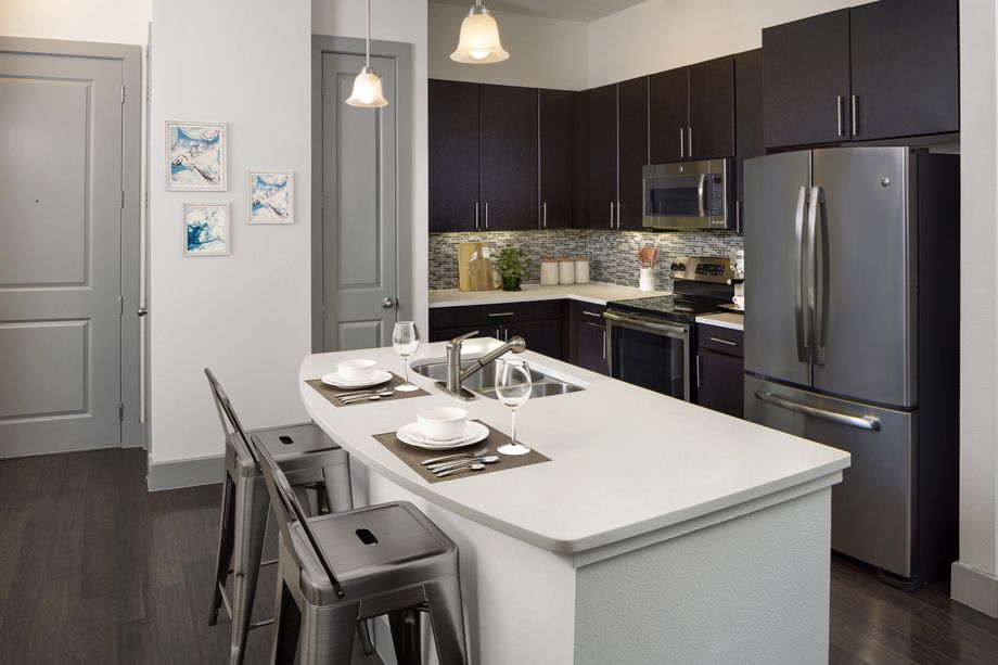 Camden Highland Village Image 3