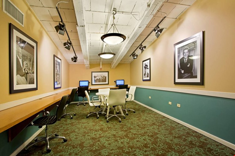 Fisher Building City Club Apartments Image 39