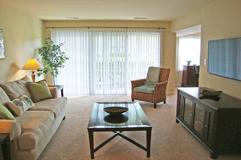 Thalia Gardens Apartments and Townhomes Image 7