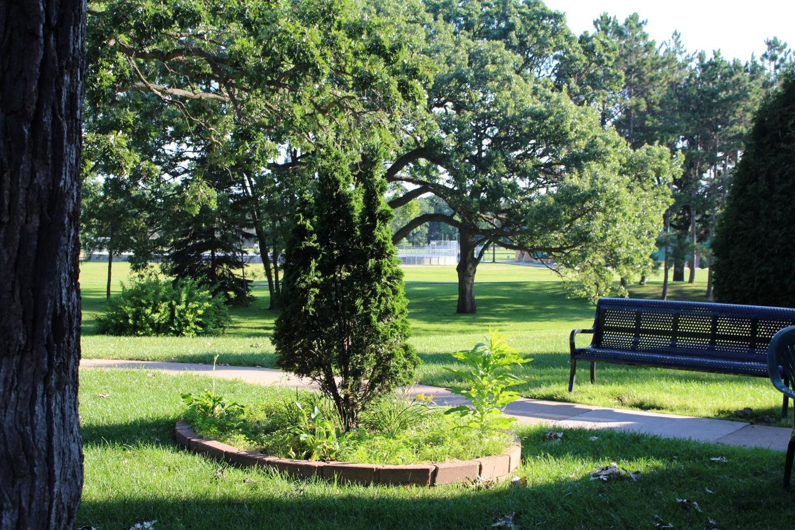 Phalen Shores Image 4