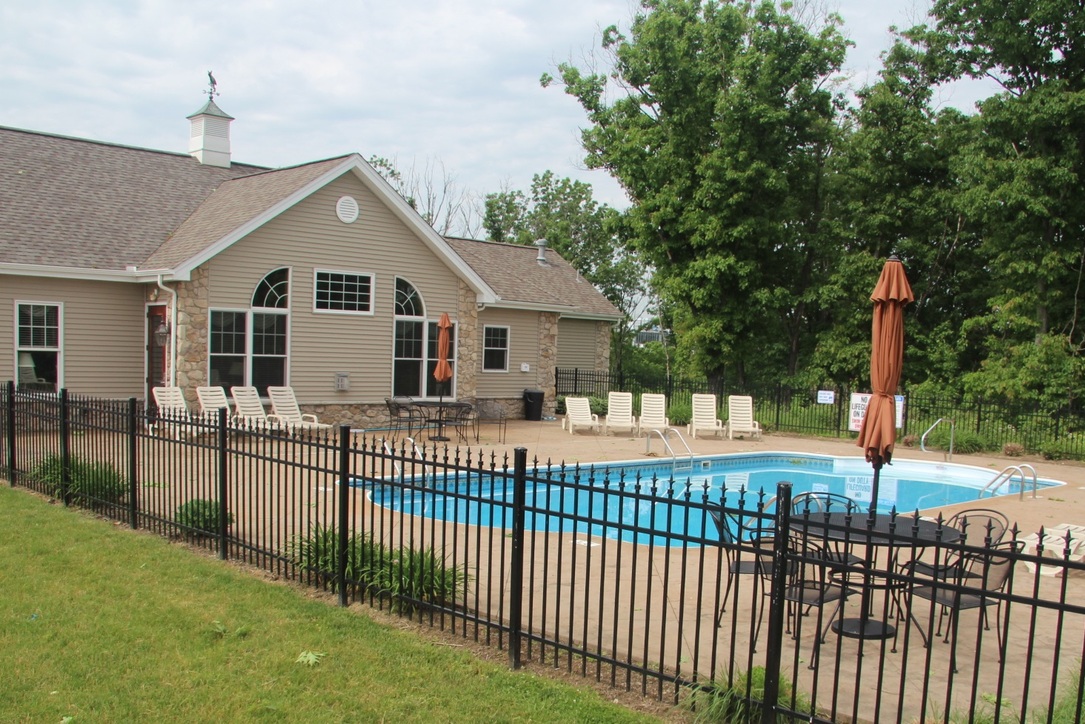 Fox Chase Luxury Apartments Image 8