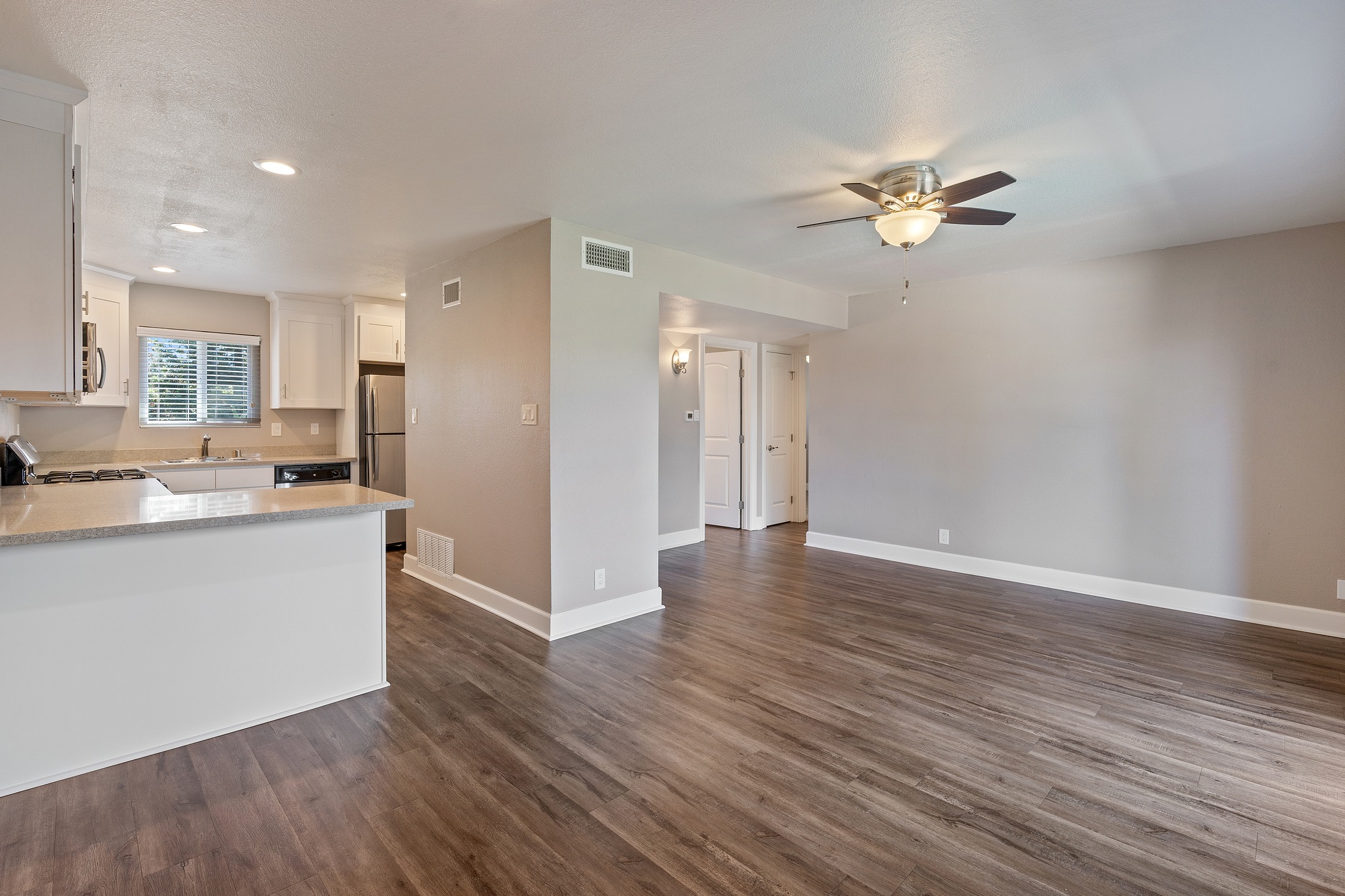 Pinebrook Apartments Image 31