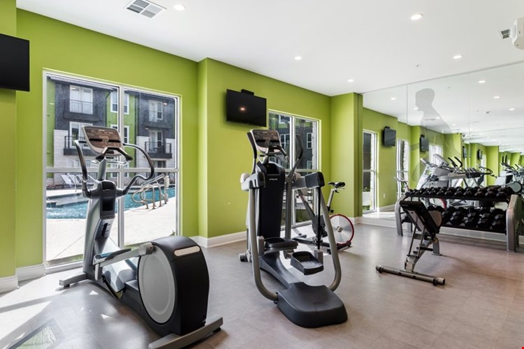 Urban North Apartments Image 14