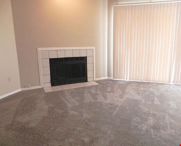 Baker Square Image 4