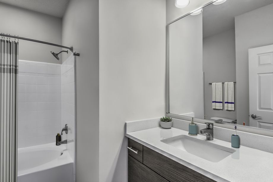 Camden Deerfield Image 15