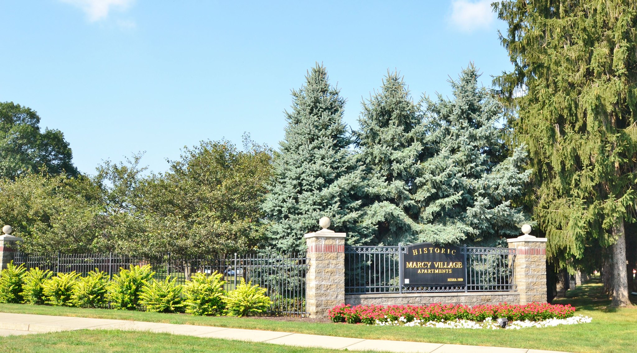 Marcy Village Image 1