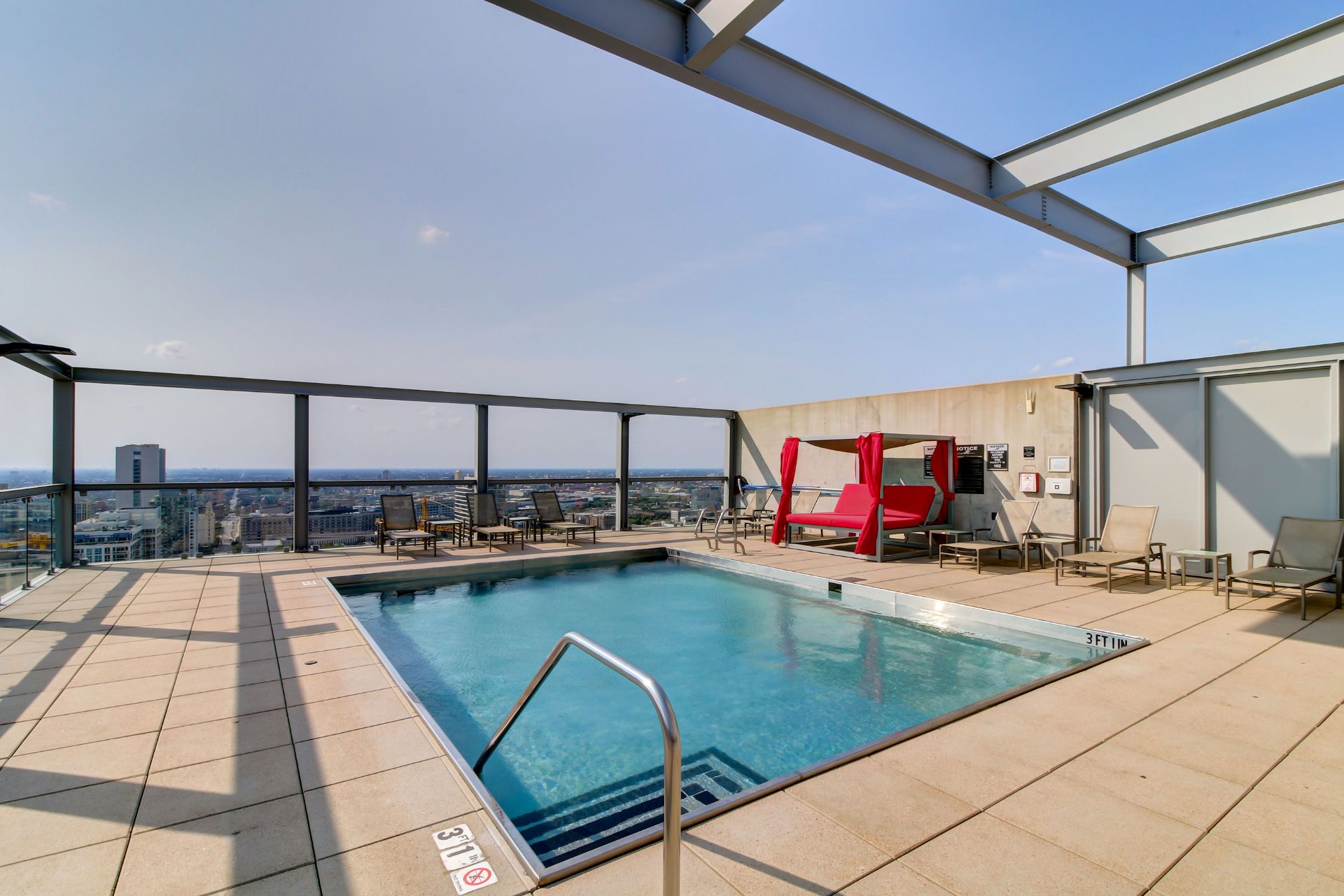 Eight O Five Image 47