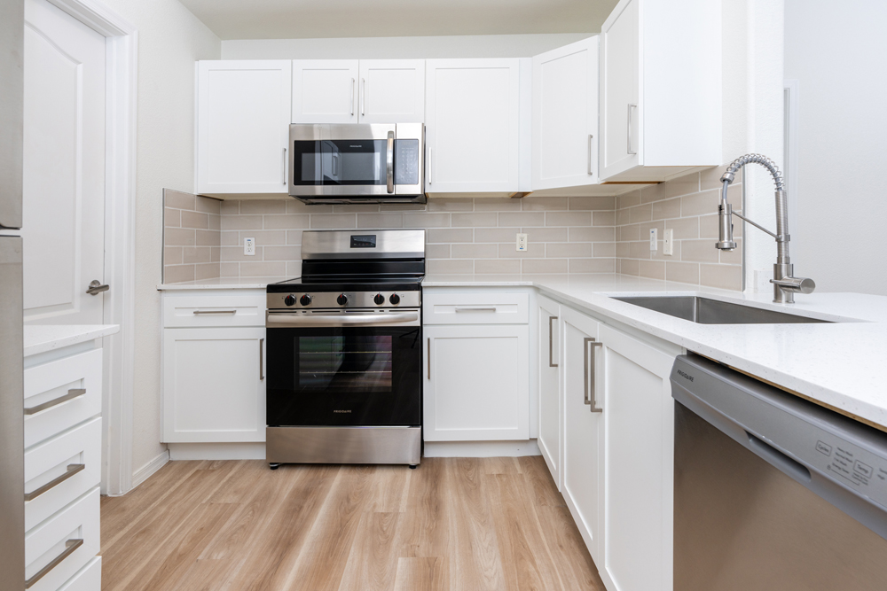 Dobson 2222 Image 27
