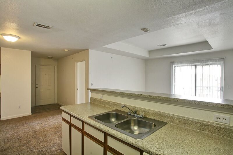 Sterling Park Apartments Image 16