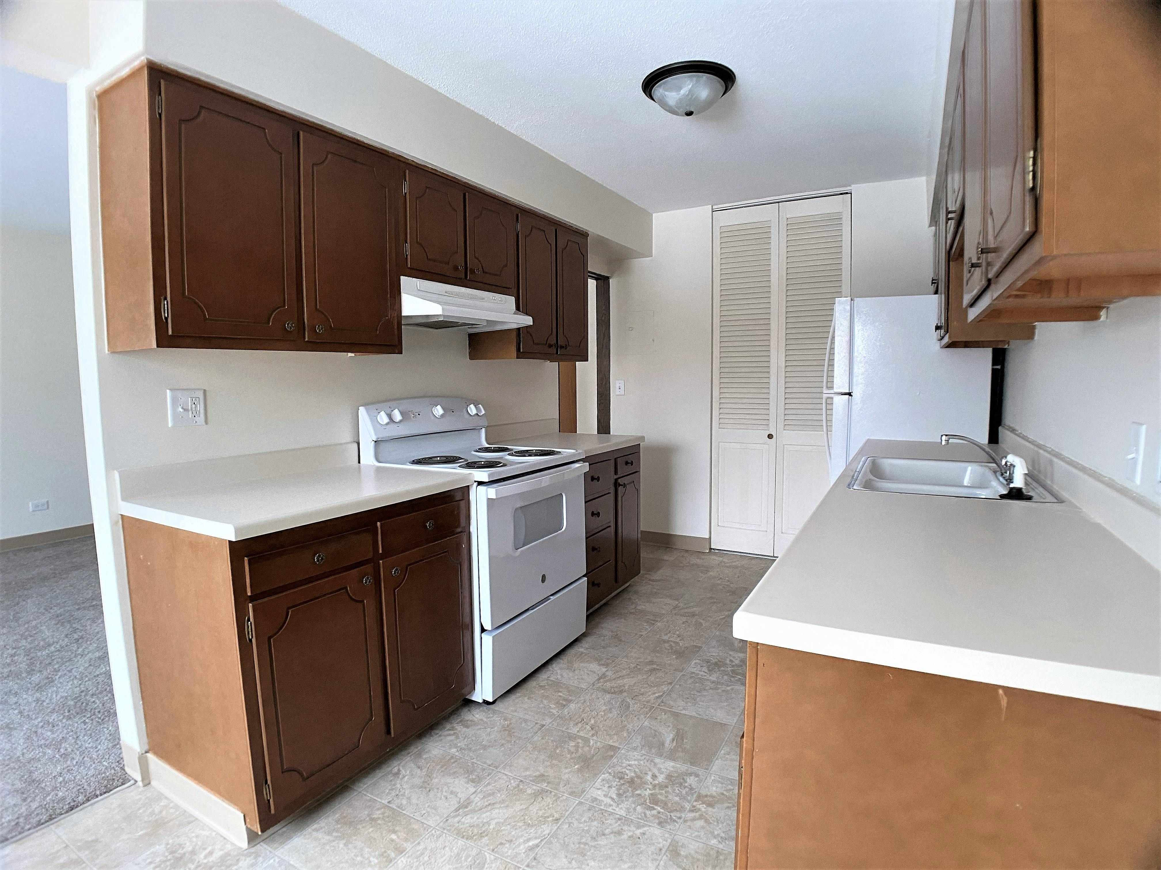 East River Plaza Image 15