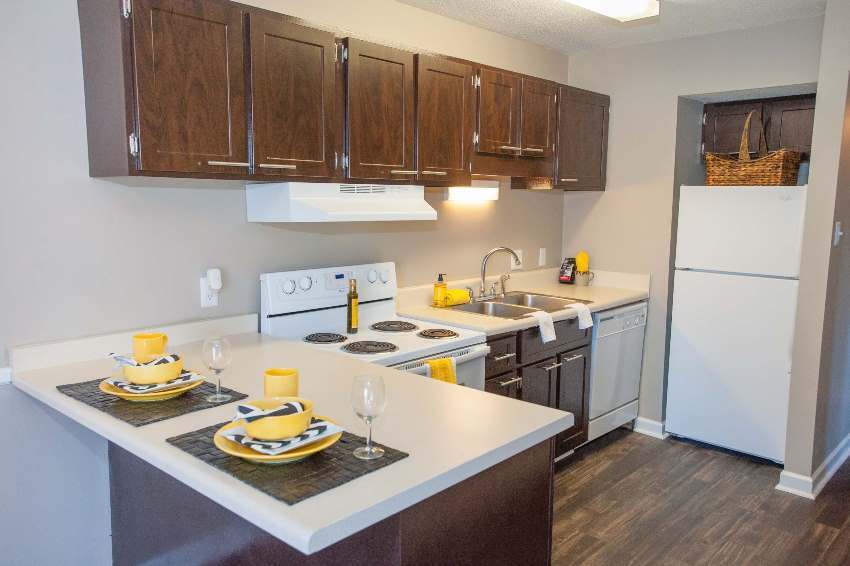 The Oaks Apartment Homes Image 11