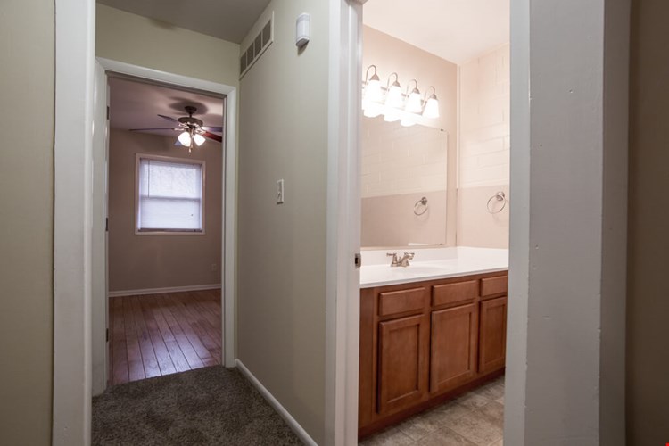 Buckingham Monon Living Image 80