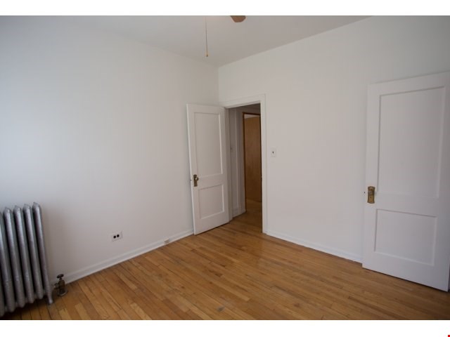 5416 S Woodlawn Avenue Image 18