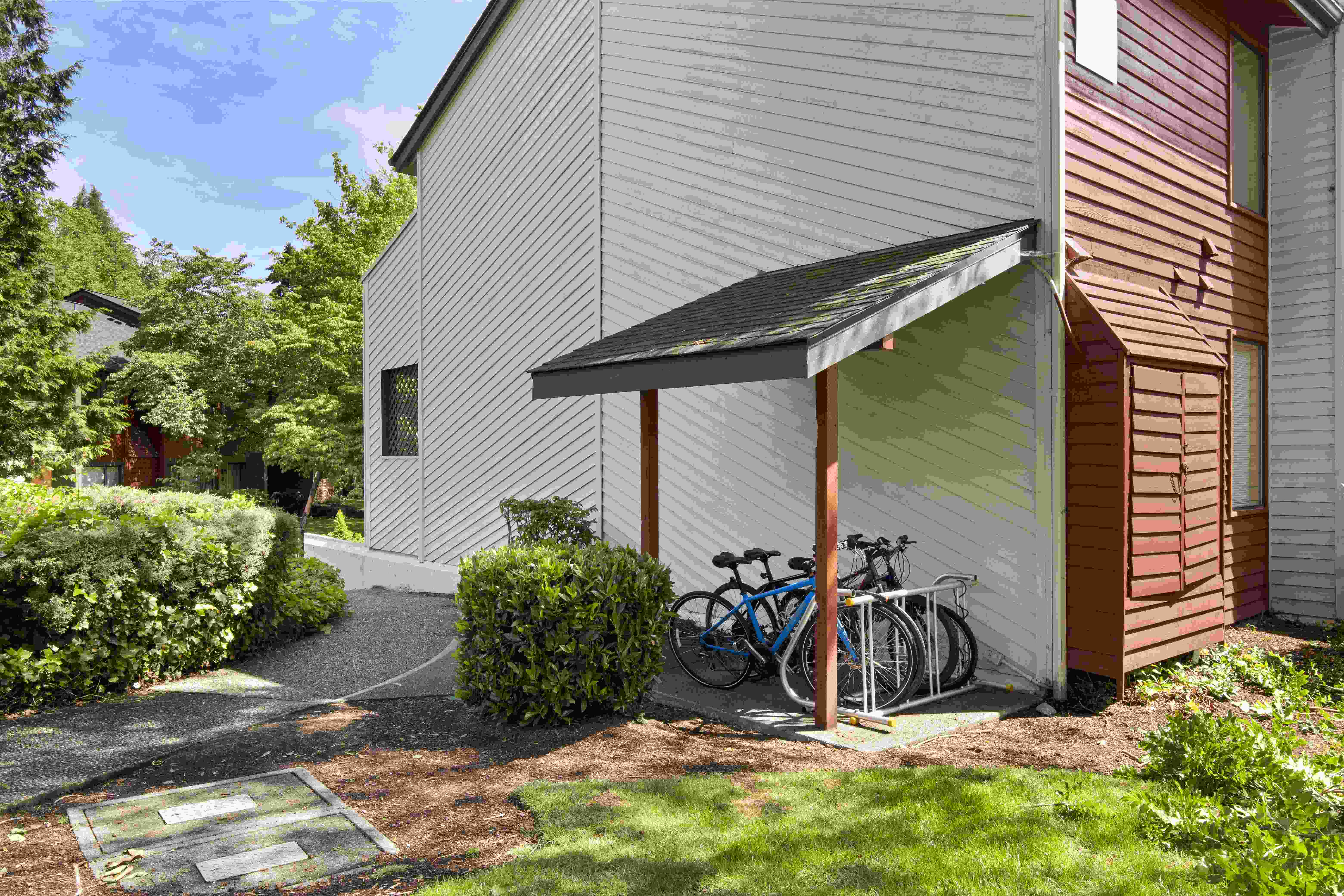 Yarrowood Highlands bike storage