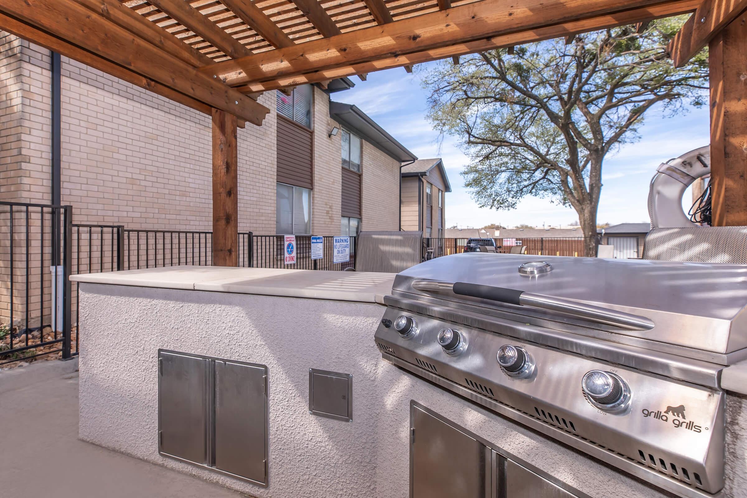 Casa Hills @ Dallas West Image 5