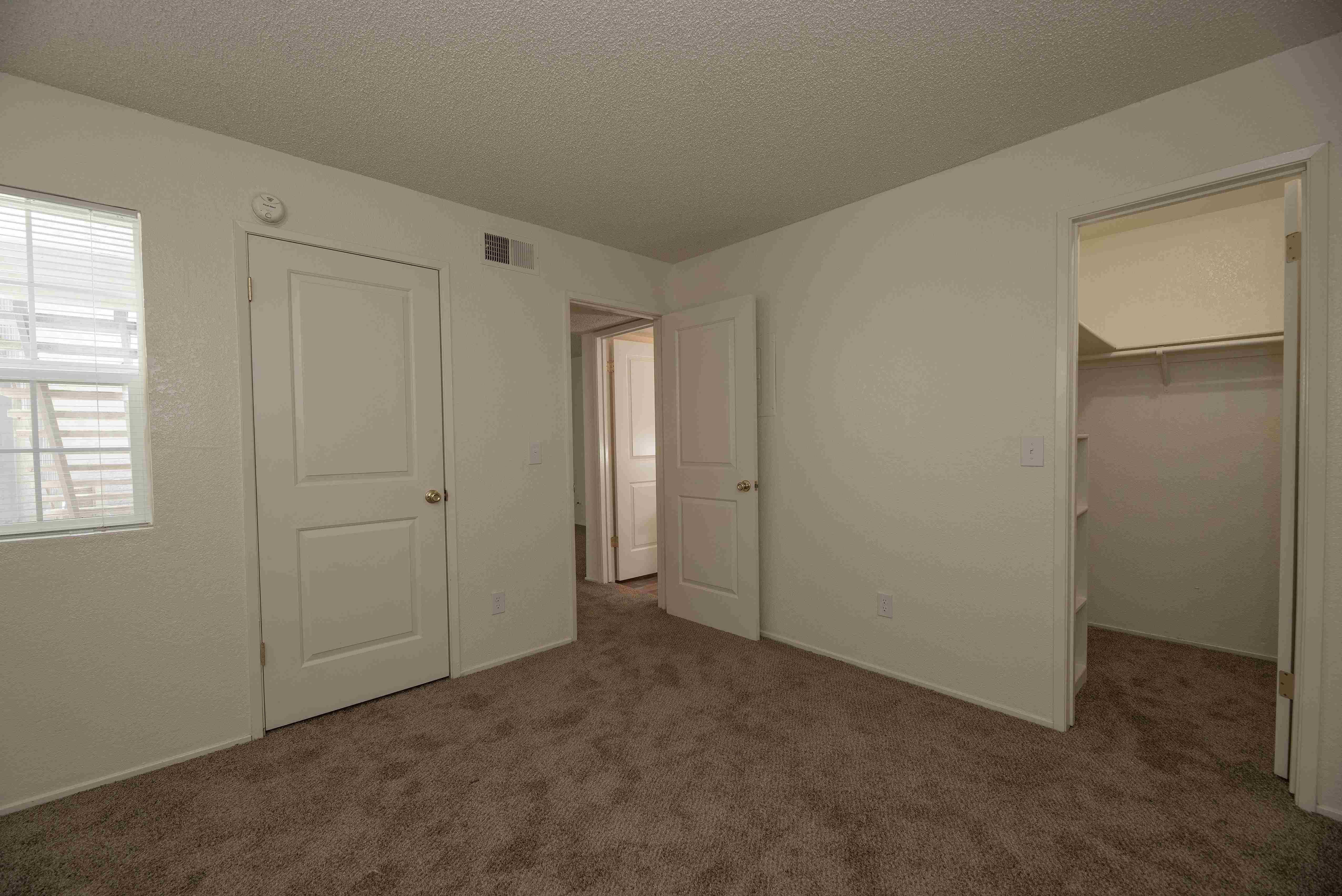 Woodbridge Apartments Image 34