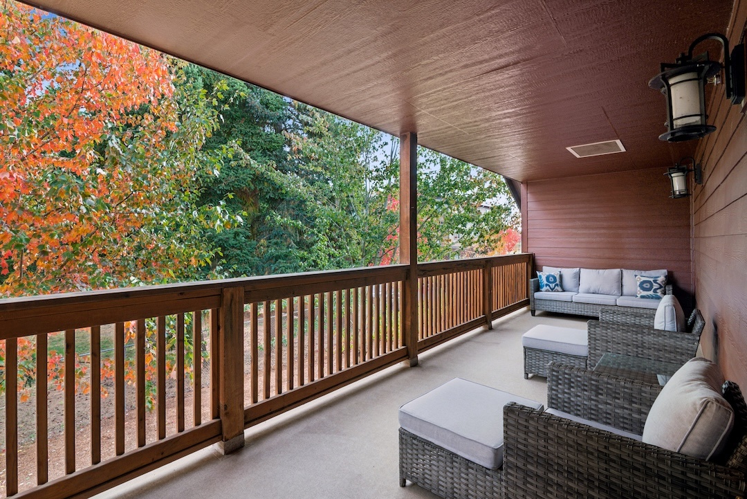 Cascade Ridge Image 18
