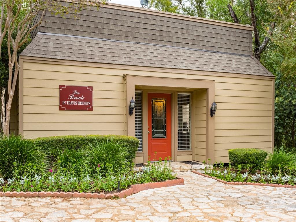 The Brook in Travis Heights Image 4