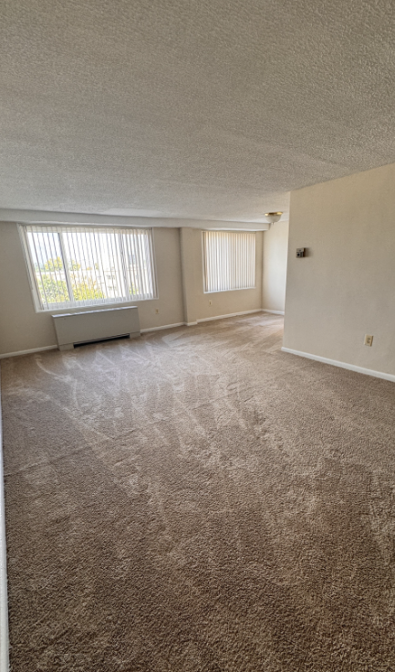 Summit Hills Image 6