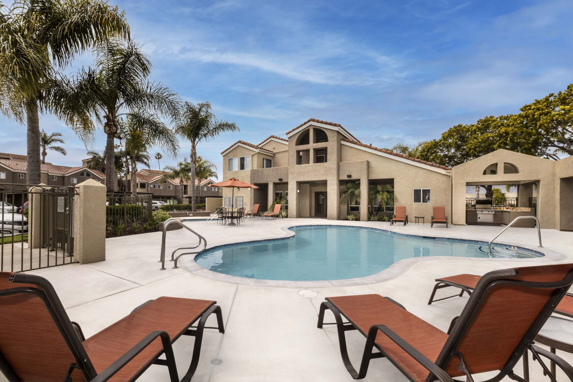 Newport Palms Image 17