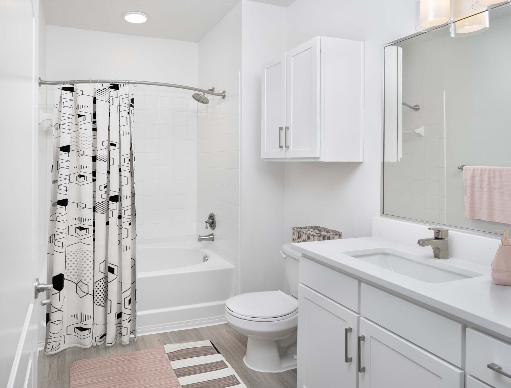 Camden Montague Image 8