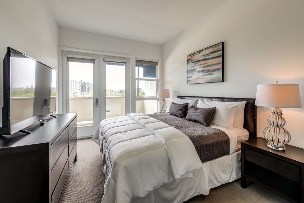 Fiona Apartments Image 11