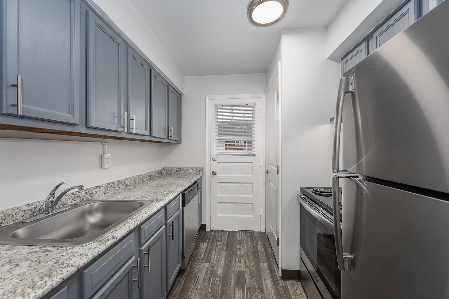 The Estates At Fernview  Image 12