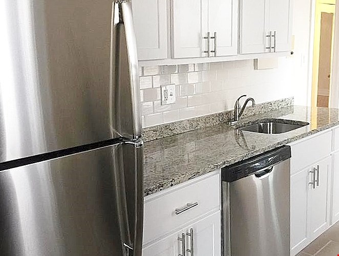 617-25 W. Melrose Image 34