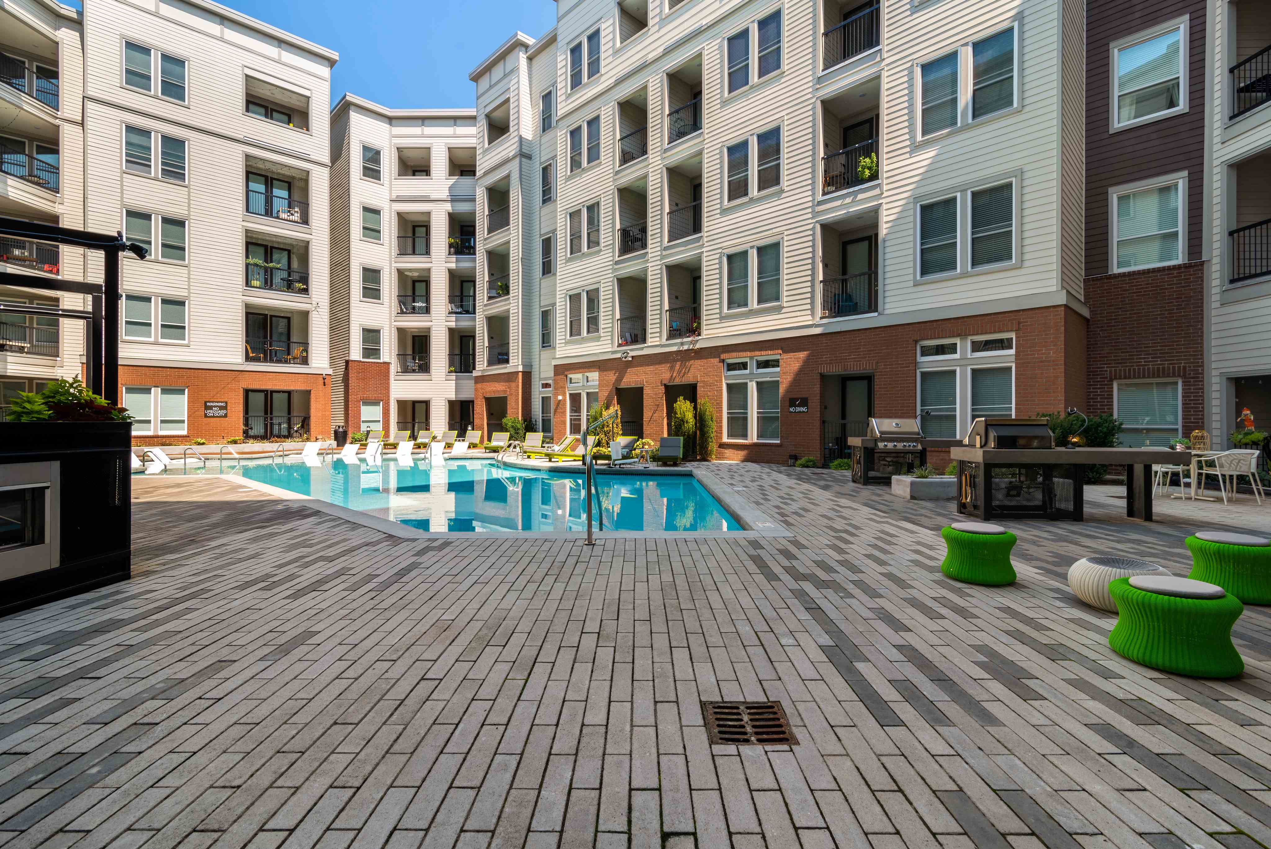 The Monroe Germantown Image 45