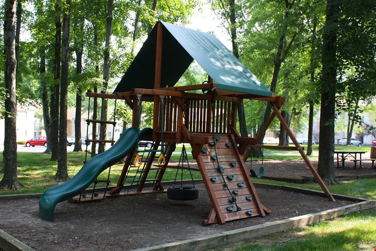 Sharondale Woods Apartments Image 15