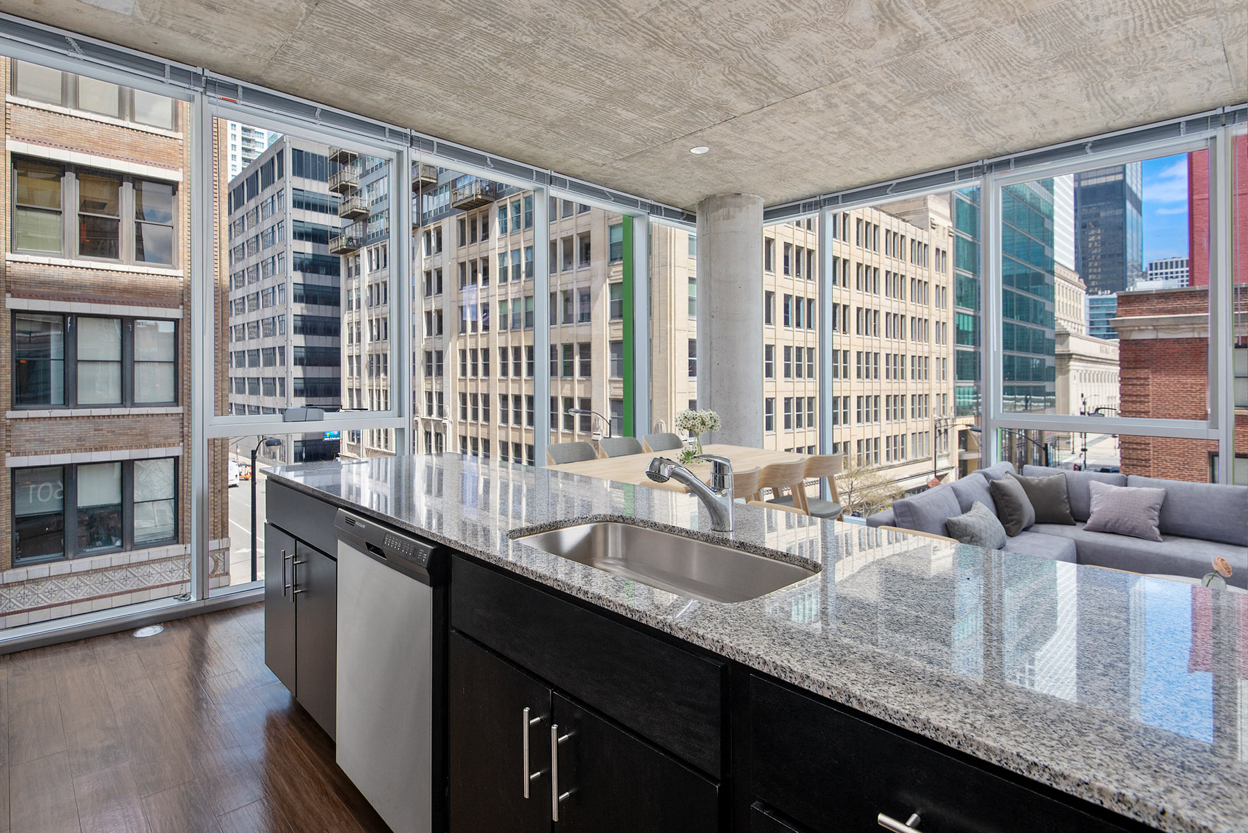 JeffJack Apartments Image 18