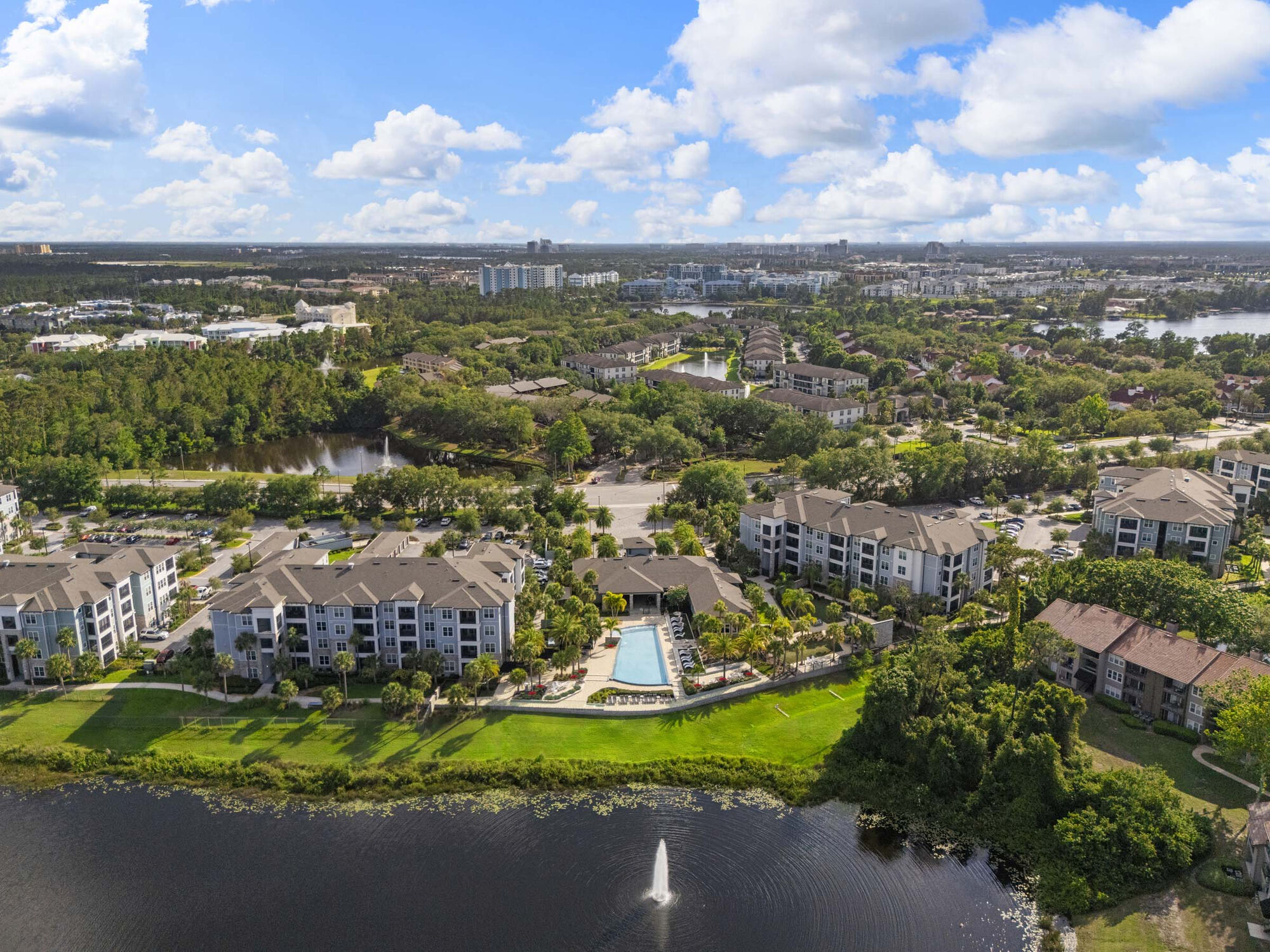 Camden Lake Buena Vista Image 19