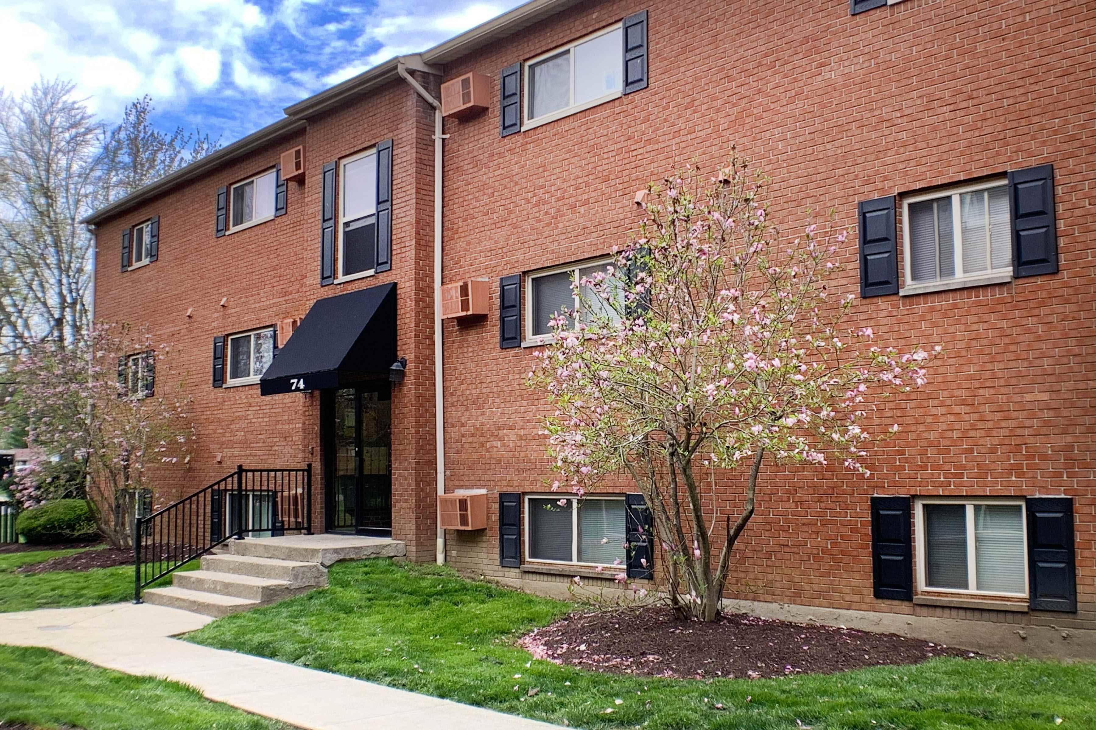 Crown Station Apartments Image 7