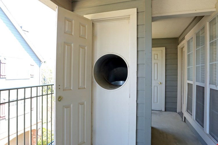 The Chesterfield Image 22