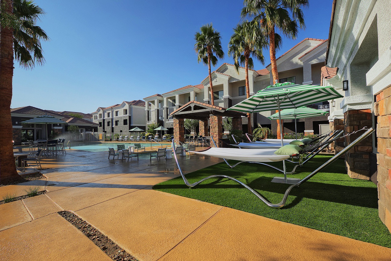 Peoria, AZ Enclave at Arrowhead pool