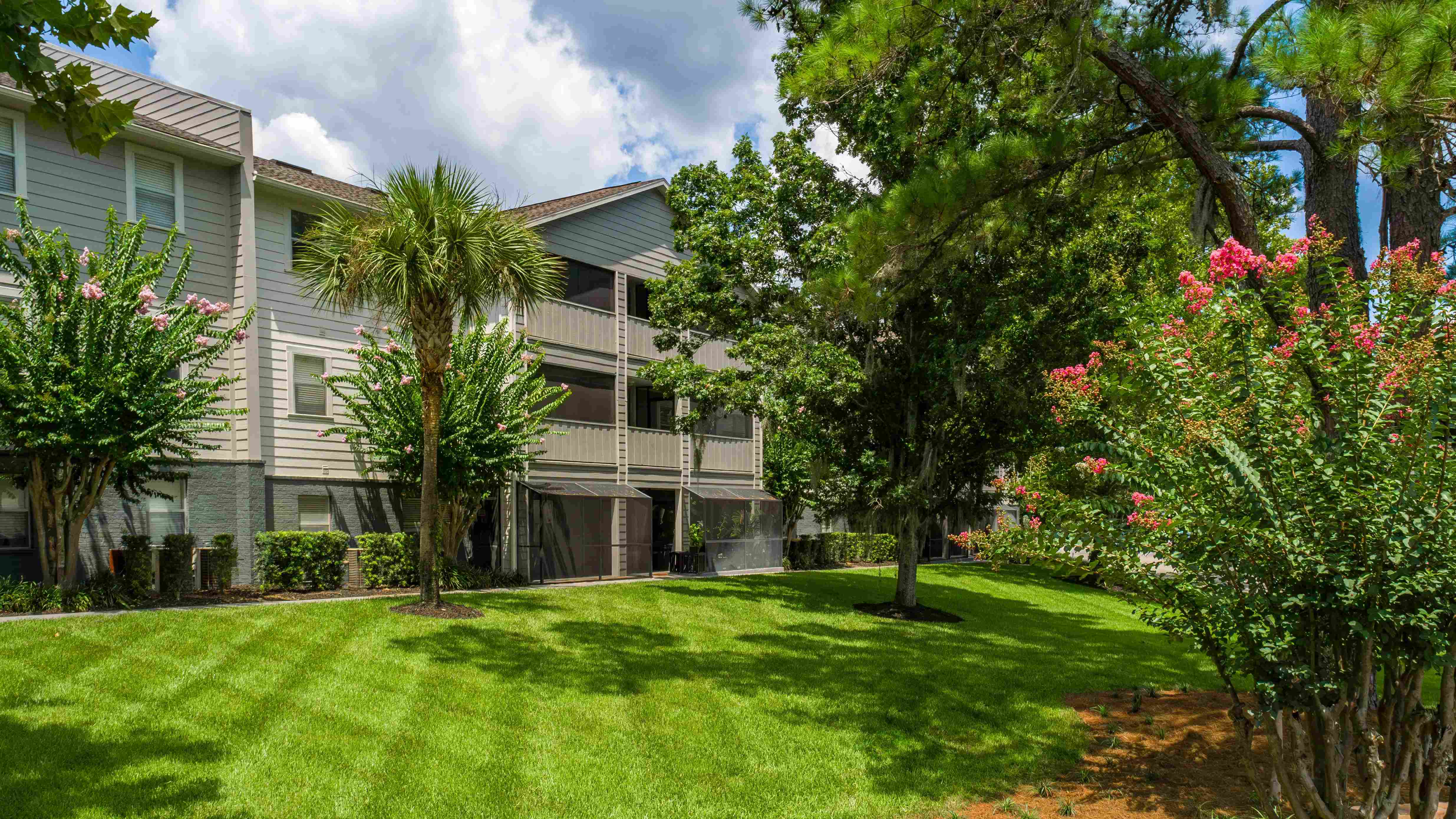 Be welcomed home by meticulously manicured grounds, lush landscaping, and freshly painted buildings- showcasing our commitment to a pristine community. 