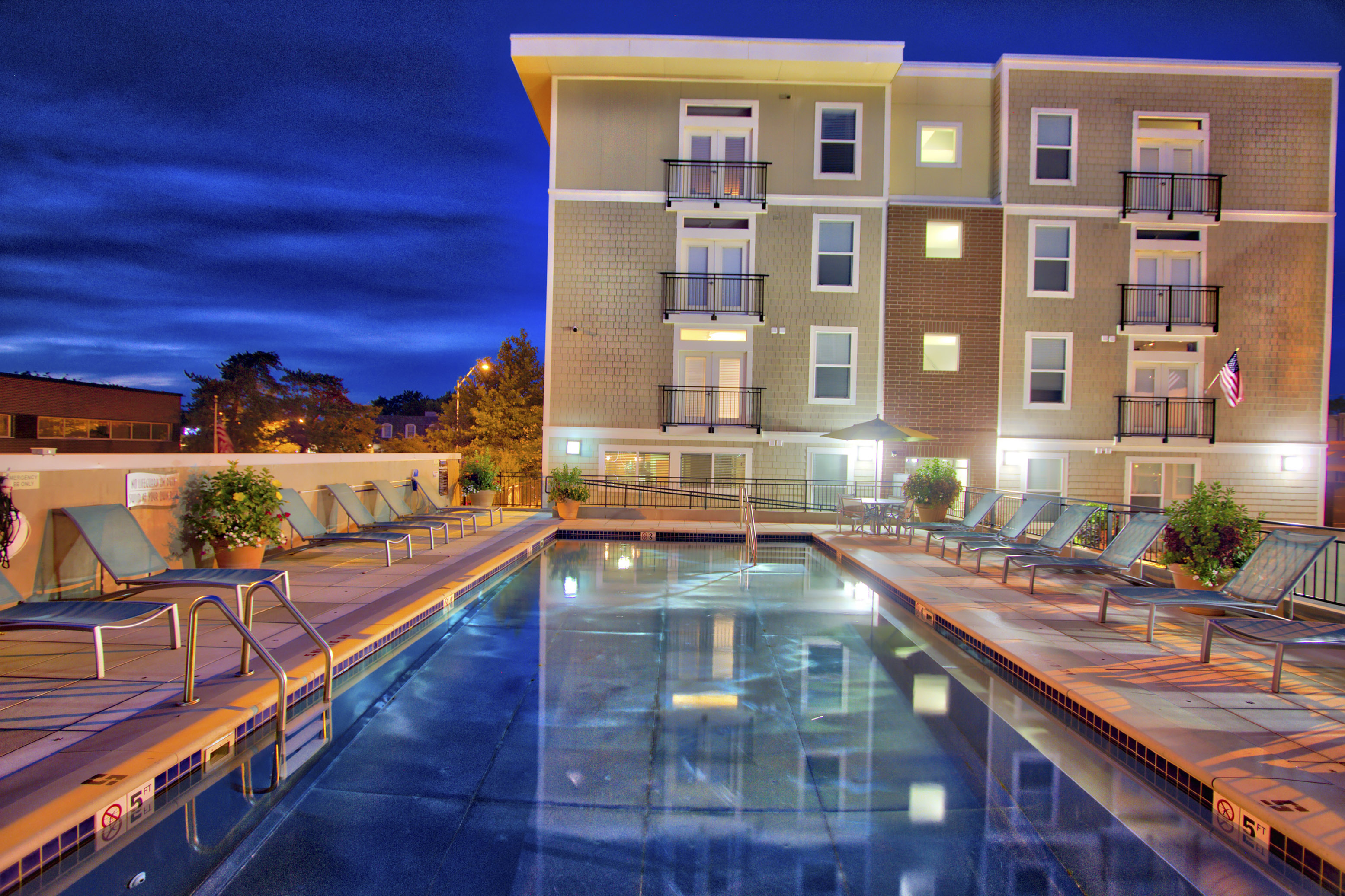 45 Madison Image 11