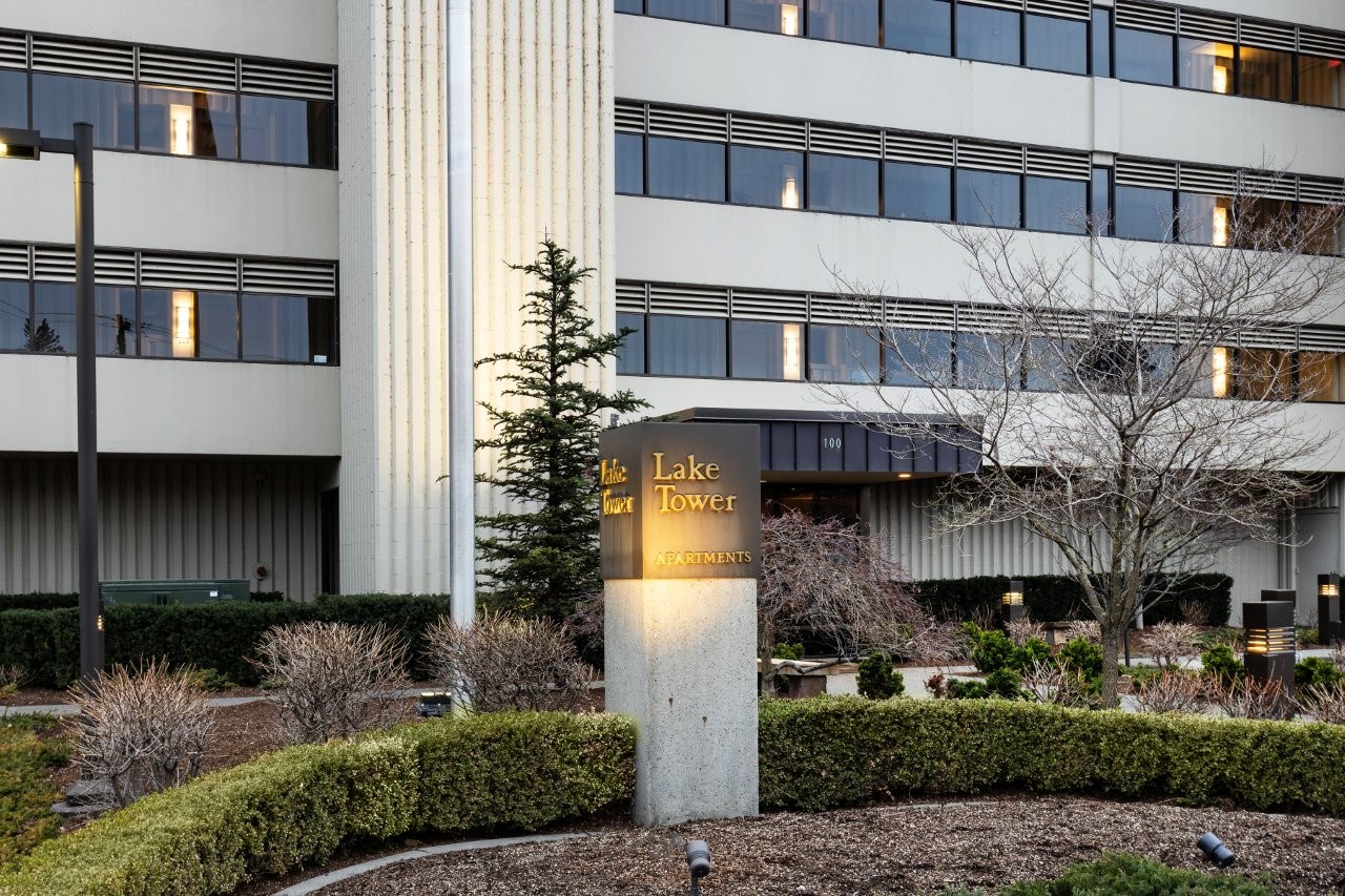 Lake Tower Image 29