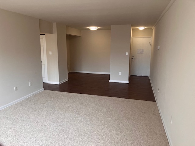 Silver Spring Towers Image 37