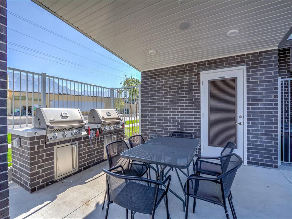 The Boulevard Image 7