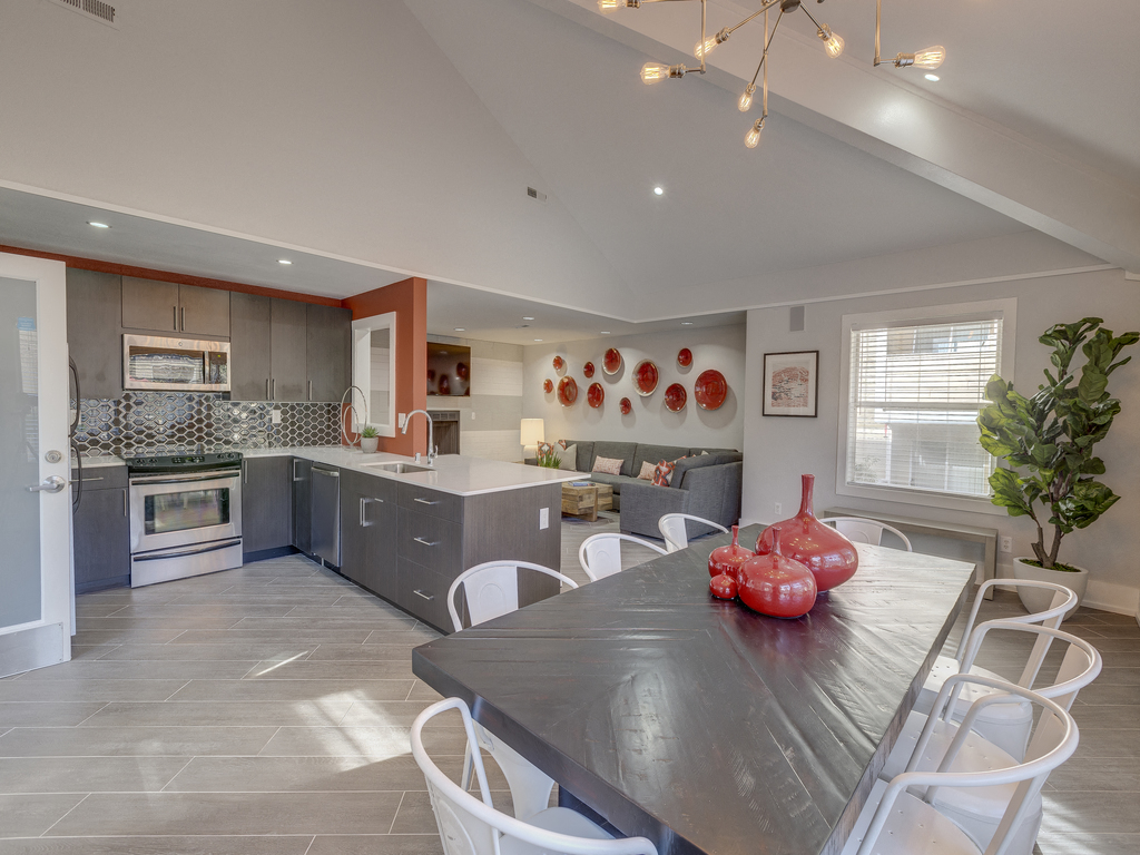 Nickel Creek Apartments Image 14