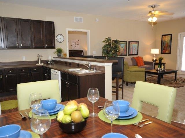 The Parks at Vine  Image 15