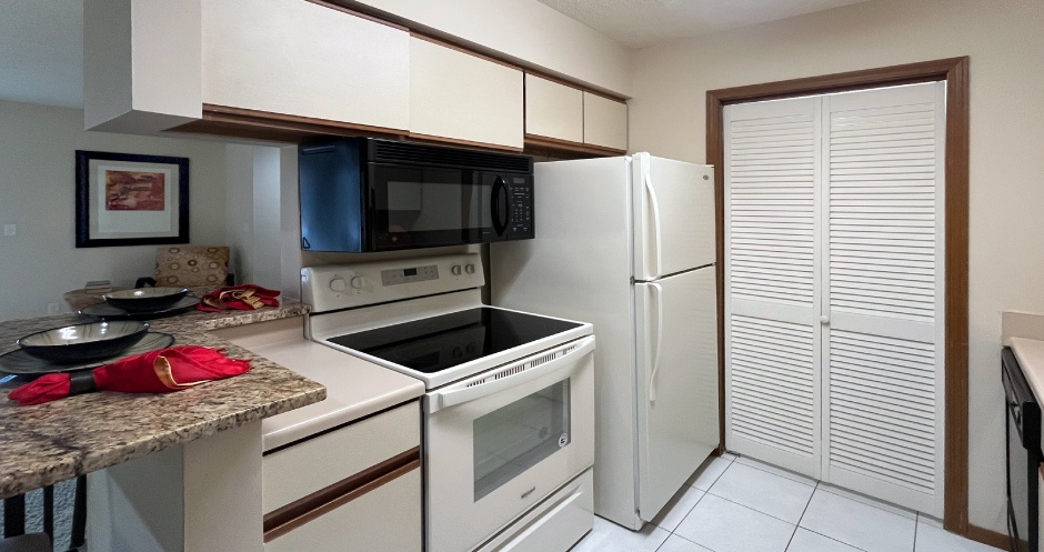 LionsHead Apartments Image 11