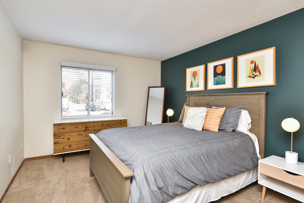 Minnetonka Hills Apartments Image 8