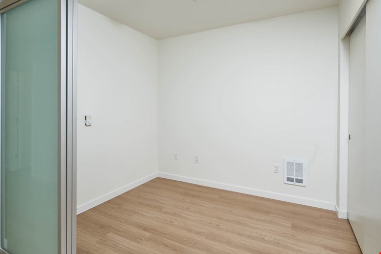 Springline  Image 21