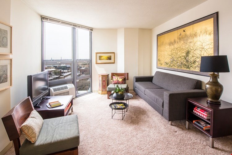 Grace Street Towers Image 4