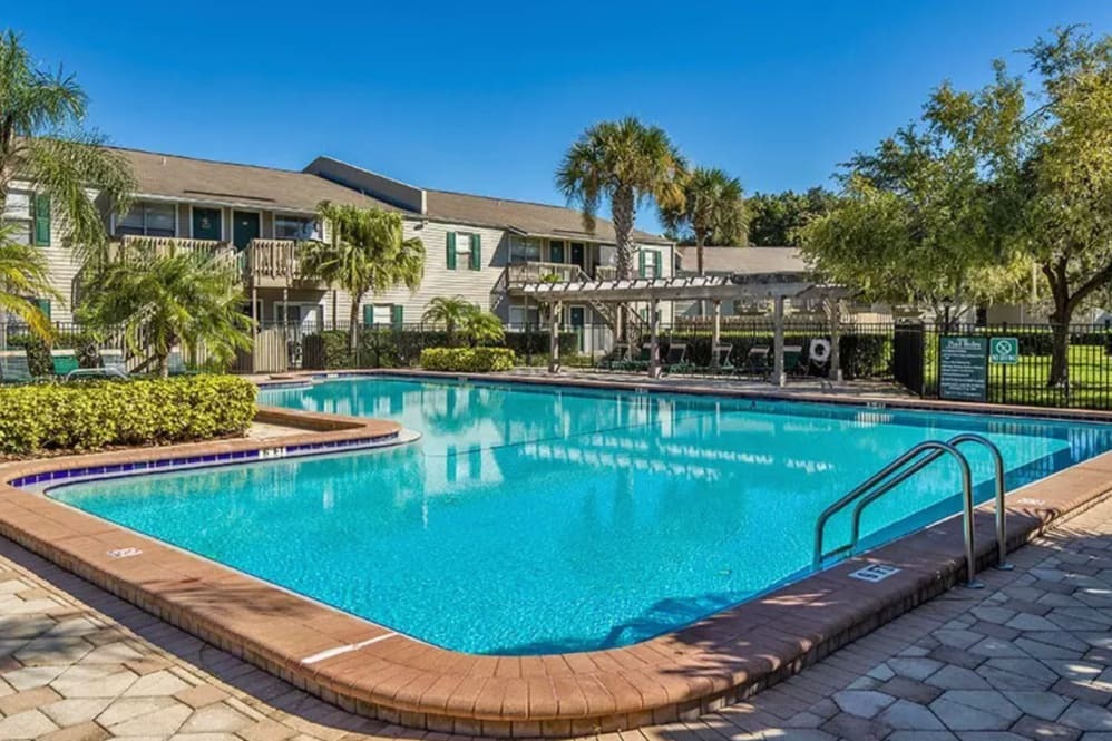 Countrywood Apartments Image 1