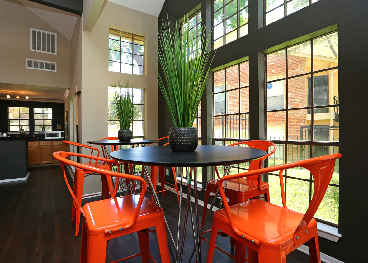 Horizons at Sunridge I Image 4